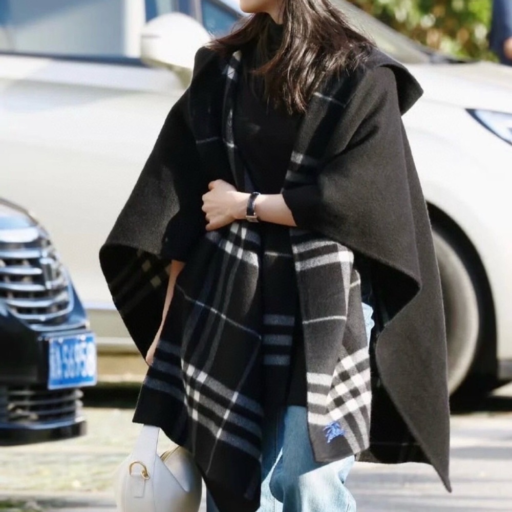 Burberry Black and White Plaid Hooded Cape